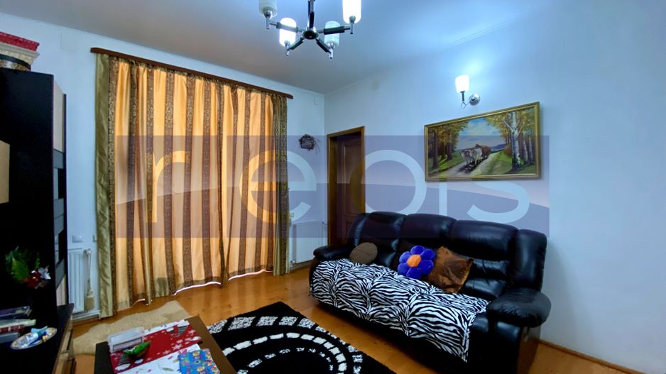 DE VANZARE 3 CAMERE 100 MP | BOXA 10 MP | SEBASTIAN | VULCAN CENTER - Poză 4