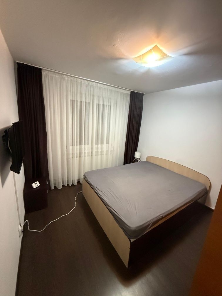 Apartament 2 camere de închiriat Apărătorii Patriei Centrală proprie - Poză 5