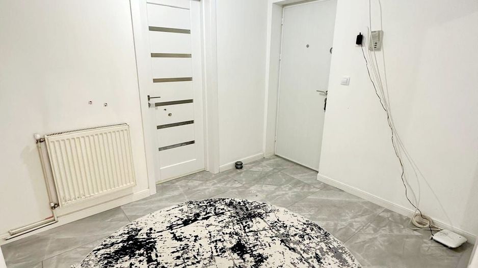 Apartament 3 camere / Calea lui Traian / Boxa inclusa - Poză 2