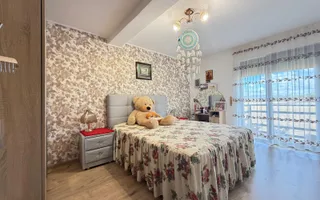 Casa tip duplex - mobilata si utilata - Poză 16
