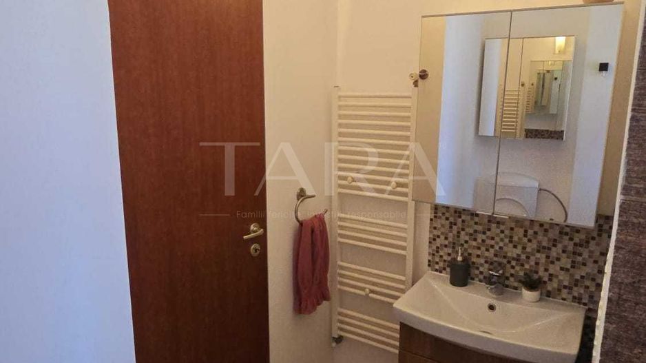 Apartament 3 camere cu mansardă și balcon generos – zona Câmpului. - Poză 7