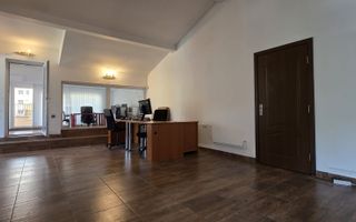 VANZARE CASA 7 CAMERE | PISCINA ACOPERITA | ZONA VATRA LUMINOASA - Poză 13