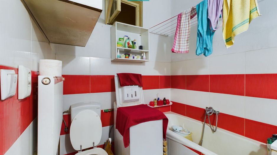 Apartament la casă cu 2 camere zona Boul Roșu - Poză 10