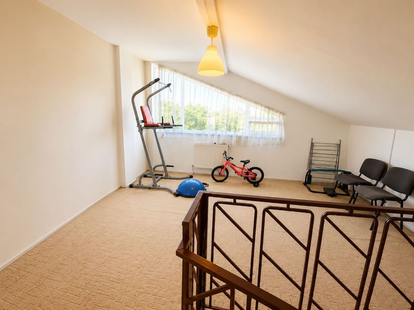 Duplex Spațios în Giulești-Sârbi - Poză 9