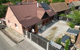 Casă de vanzare 6 camere 220 m² utili cu 376 M² teren la șosea - Poză 3