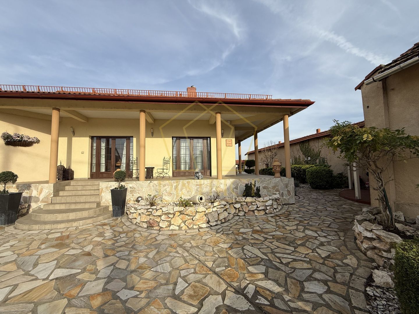 COMISION 0% Vila cu 6 camere deosebita D+P+1E I Biled - Poză 7