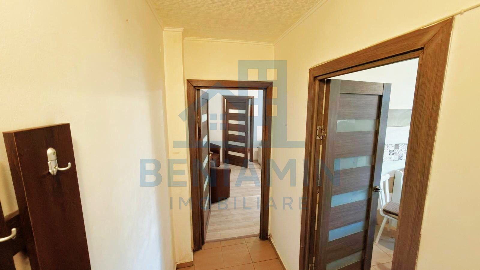 Apartament-2 camere-Calea-Bucuresti-(Zona Kasho)-Vedere panoramic - Poză 4
