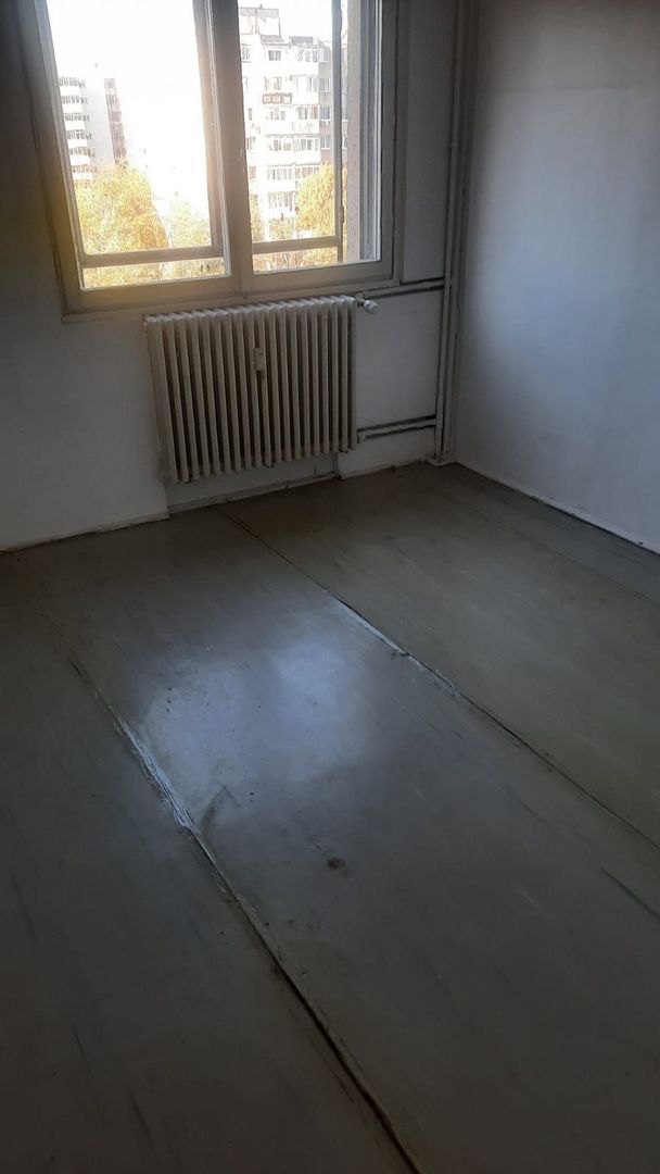 Apartament de vanzare  2 camere Drumul Taberei - Poză 4