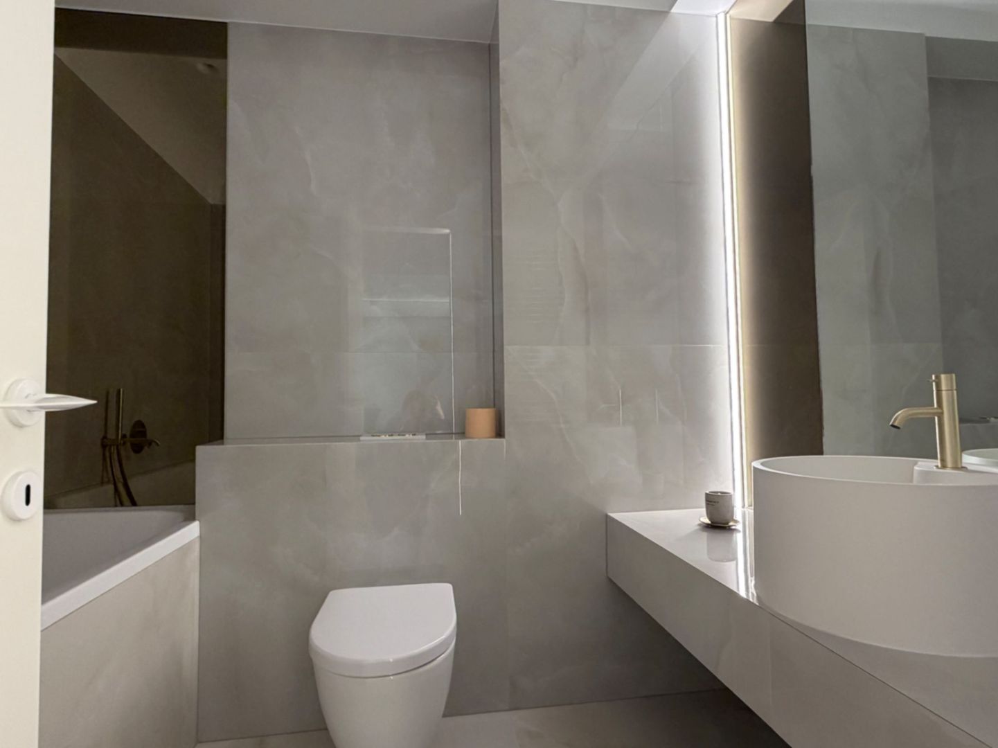 Apartament de inchiriat | Parcare | Cortina North - Poză 7