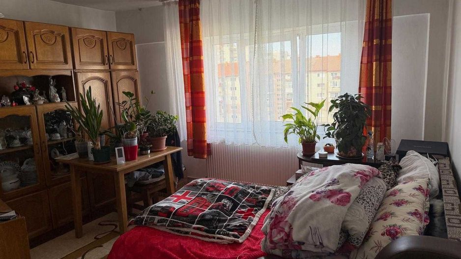 BRASADAS vinde ap 2 cam 58mp Carpați 2 etaj 4/4. - Poză 3