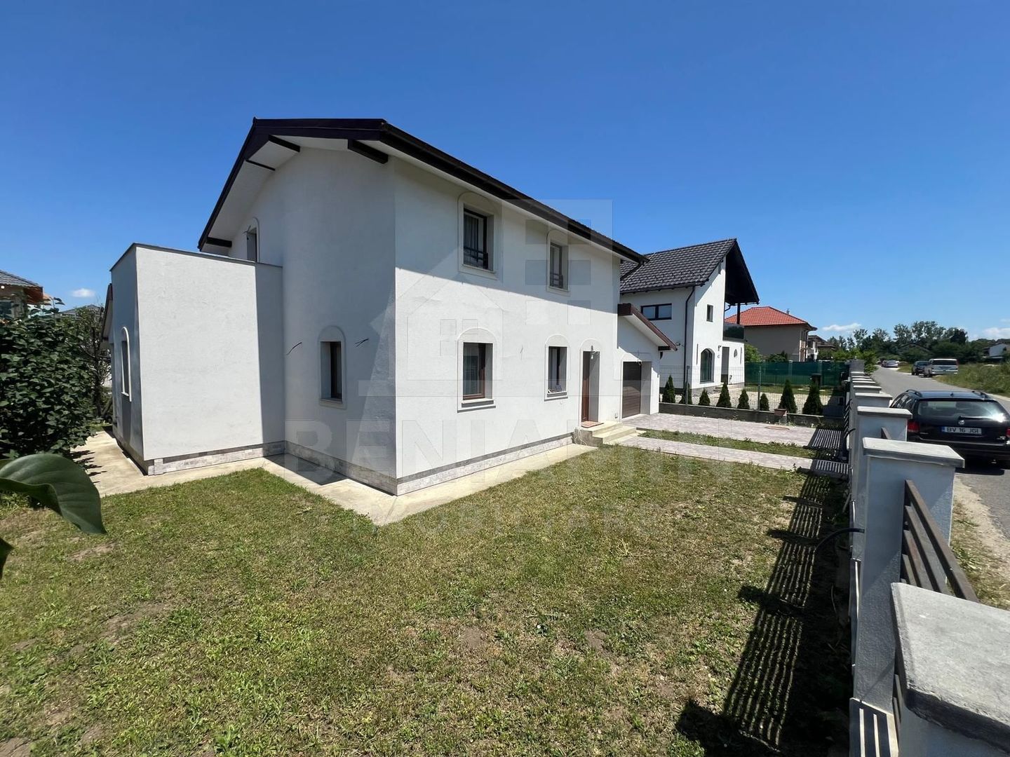 Casa-4-Camere-165mp-Utili-480mp-Garaj-Teren-Bartolomeu-Brasov - Poză 3