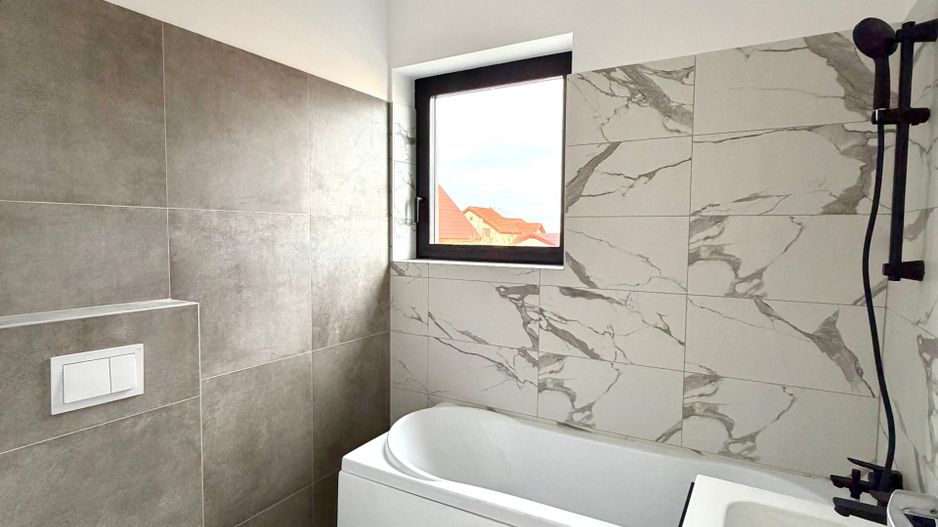 Duplex modern - 5 camere - toate utilitatile - Sacalaz - Poză 10