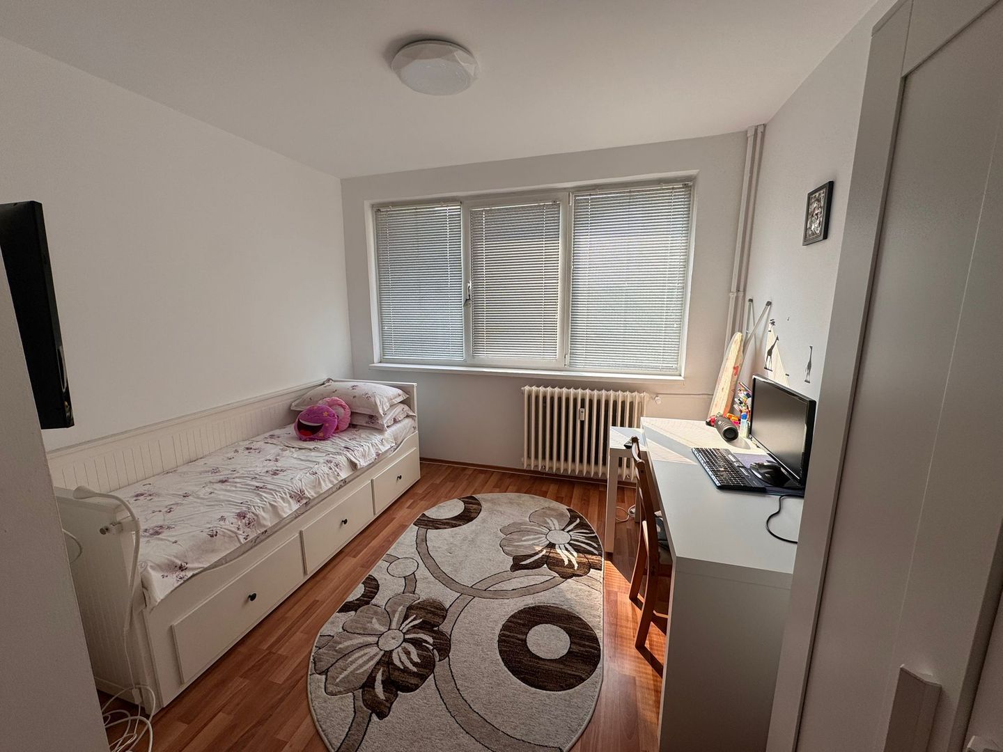 3 Camere Tei 8/10 Renovat - Poză 3