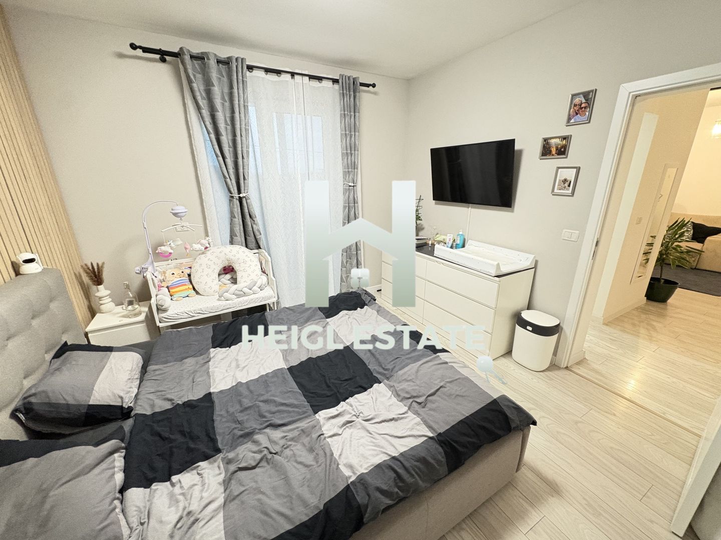 Apartament cu 2 camere decomandat in Giroc la etajul 1 - Poză 3