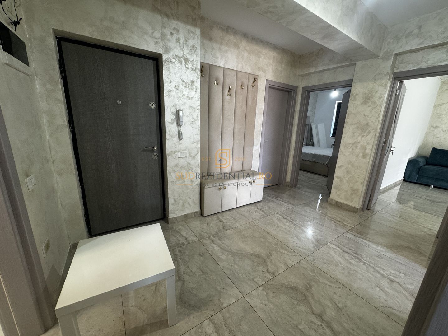 APARTAMENT PREMIUM 3 CAMERE | 74 MP | CURTE PROPRIE 61 MP | MOBILAT - Poză 10