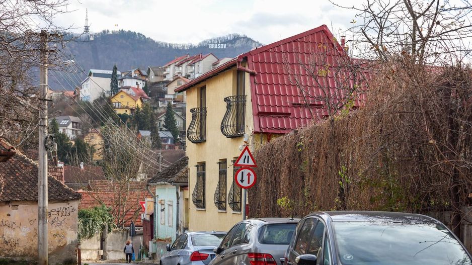 Casă deosebită de vânzare în centrul Brașovului - Poză 8