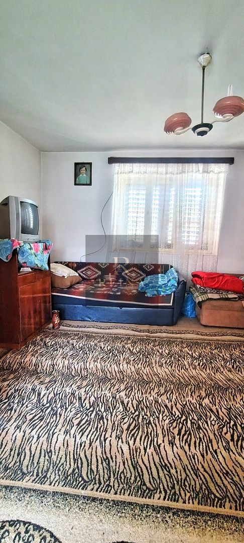 Casă cu teren 800 mp la 25 km de Sibiu – 3 camere - Poză 3