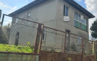 Casă de vânzare în comuna Probota, județul Iași - Poză 2