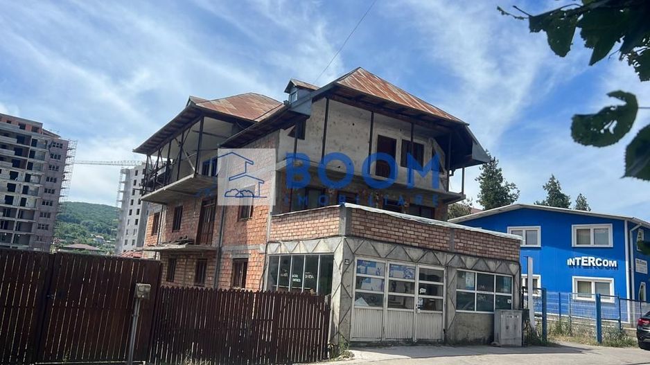 Vila D+P+2 | Pretabil Bloc Boutique - Poză 1