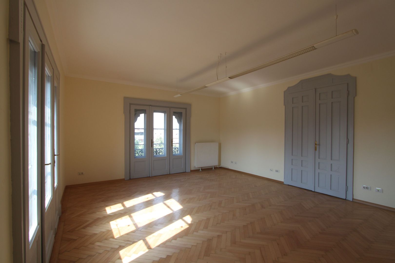 Birou ultracentral : 180 mp - Poză 17