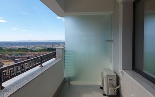 Apartament 2 camere decomandat, Copou Royal Town, Valea Lupului - Prima închiriere - Poză 1