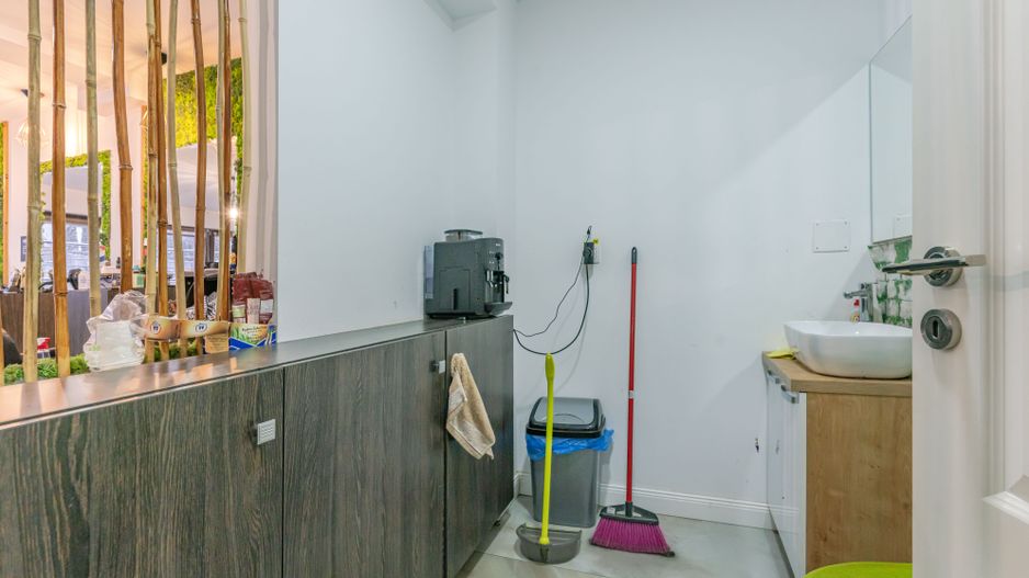 Spatiu comercial 52.00 mp bloc nou cartier Tractorul - Poză 6