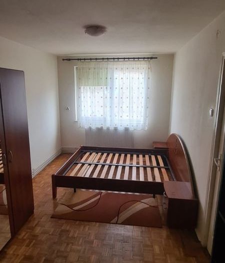 BRASADAS vinde ap 2 cam etaj 44 zona ultracentrala. - Poză 5