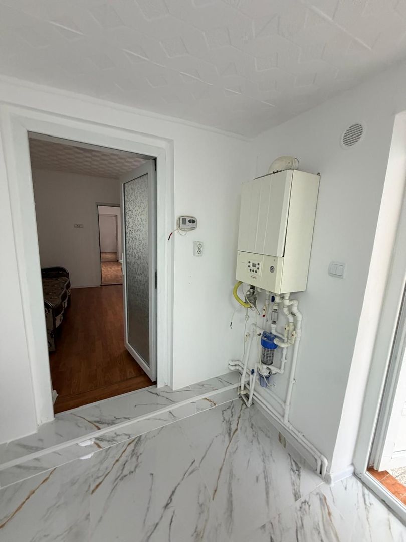 DE VÂNZARE – CASĂ , STR. NICOLAE TITULESCU, GIURGIU - Poză 12