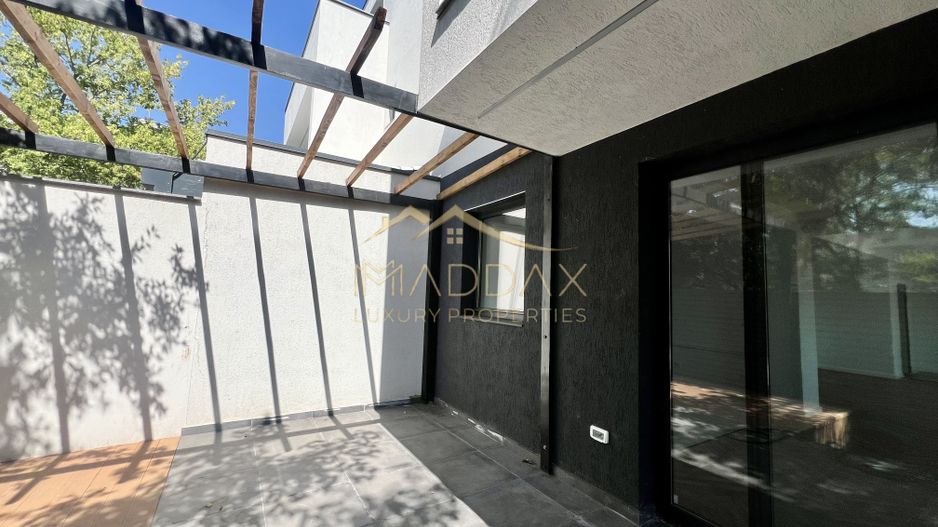 Vilă **6 camere  **451mp // Zona Iancu Nicolae - Poză 119