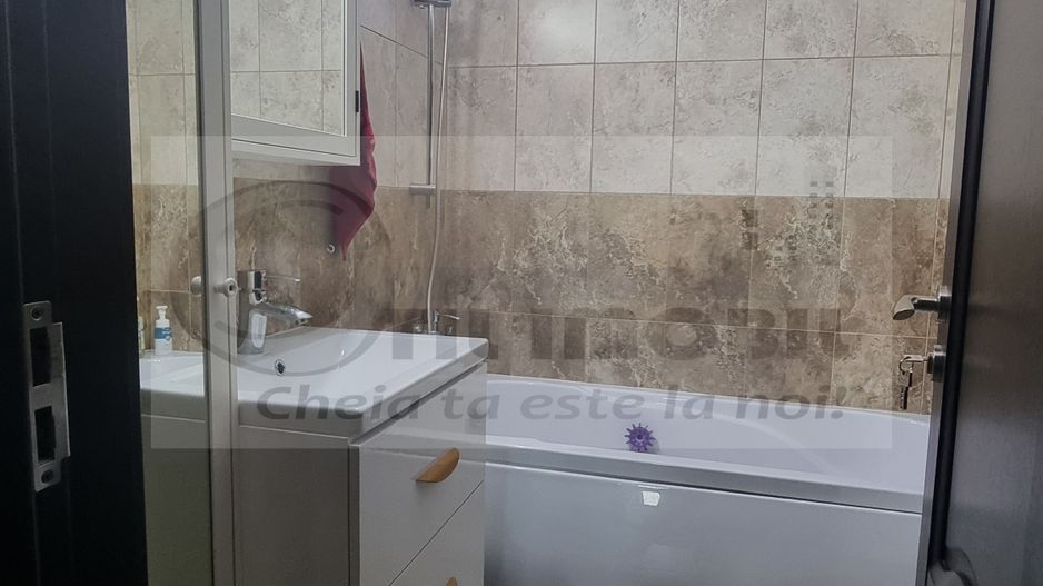 Apartament cu 4 camere - etaj 2/3 - Rediu - Casablanca - 139.500 euro - Poză 11