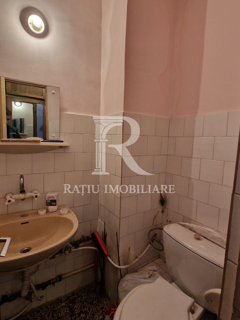 Apartament cu 3 camere | Xenopol | Oradea - Poză 3