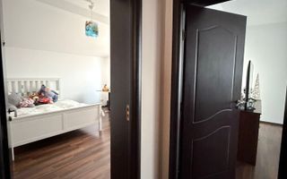 Vila spatioasa cu vedere spre lac Corbeanca - Poză 45