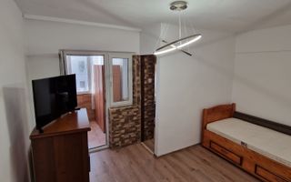 Garsoniera de vanzare etaj 1 in Bd Poitiers - Siraj - Poză 3