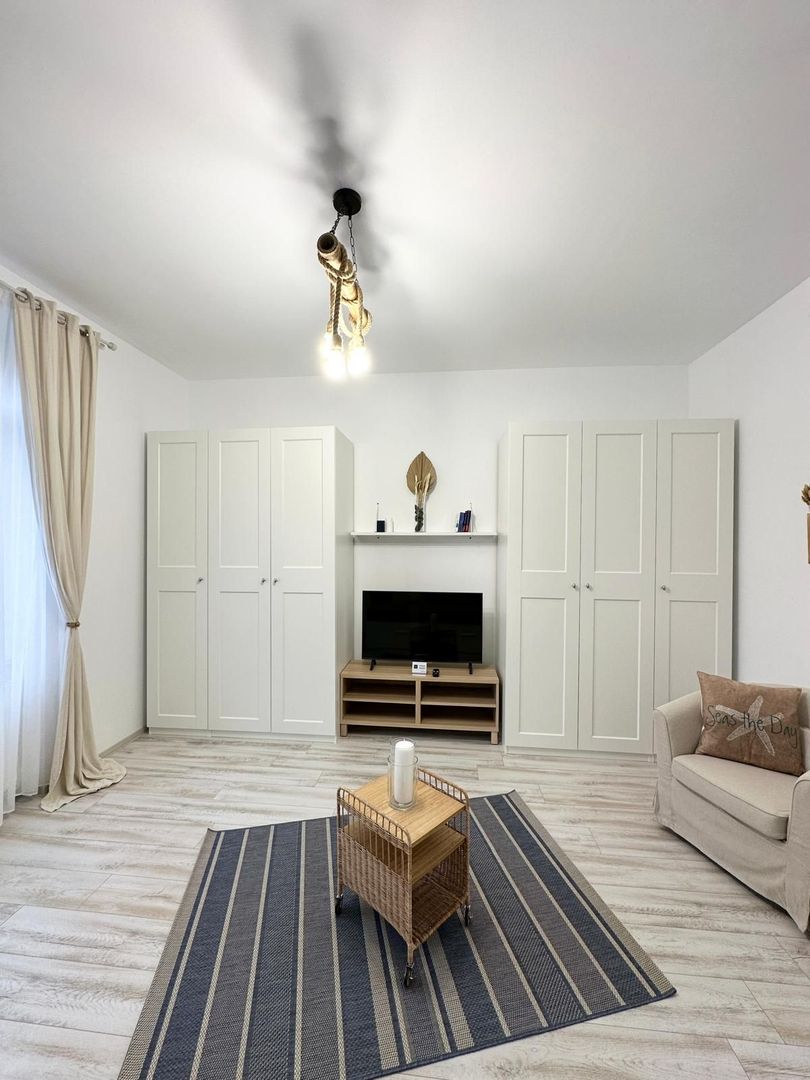 Imobil cu destinatii multiple- 6 apartamente - Poză 43