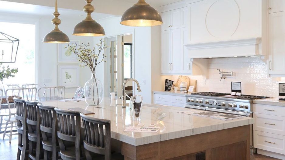 Best deal 6 Bedrooms Loft in Exclusivist Building - Poză 1