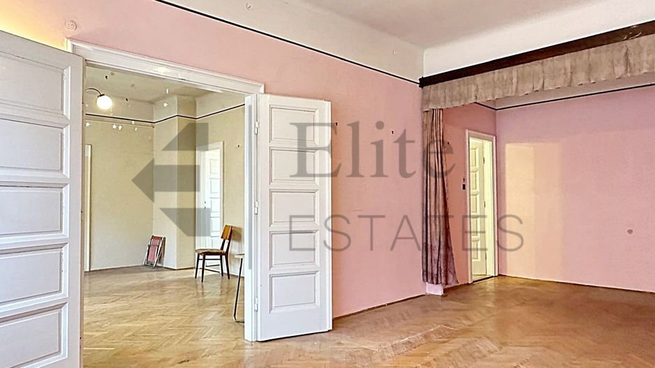 Apartament ultracentral in zona Teatrului din Oradea - Poză 2