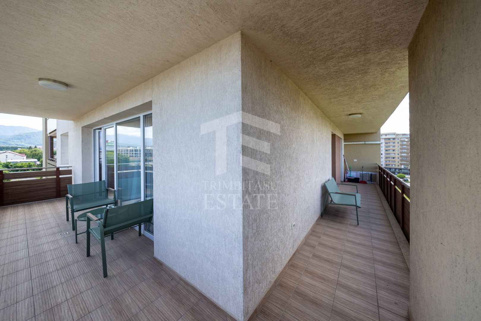 Urban | Coresi | Apartament 2 camere + loc de parcare si boxa - Poză 18