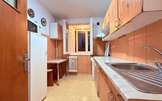 3 Camere | 9 min Metrou Titan - Poză 7