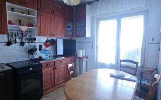 Apartament cu 3 camere | etaj 1 | Ultracentral | Oradea - Poză 11