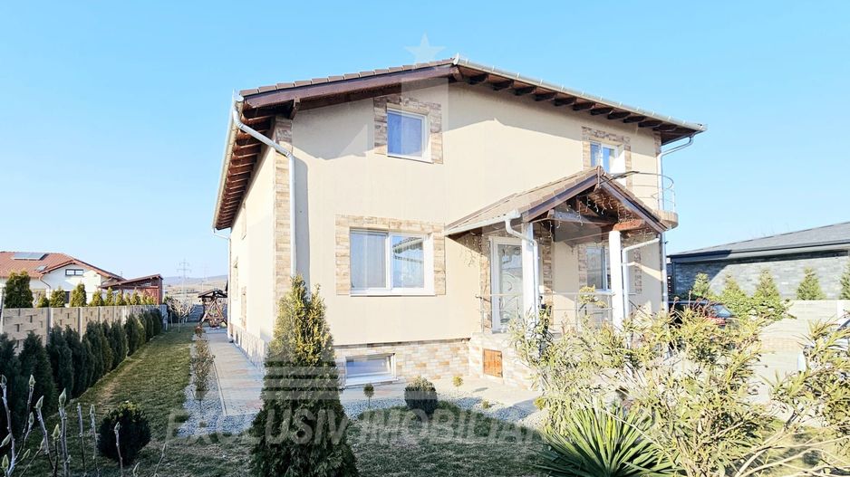 Casa individuala de vanzare, Barabant - Poză 1