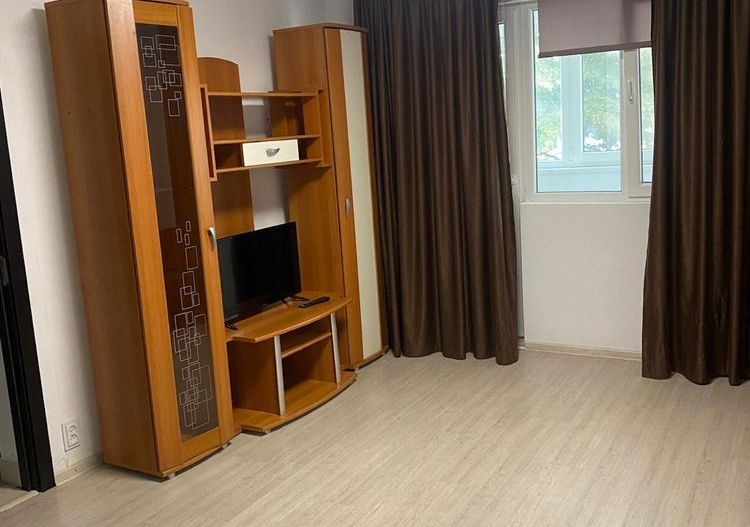 DE INCHIRIAT apartament cu 2 camere zona Colentina - Poză 2