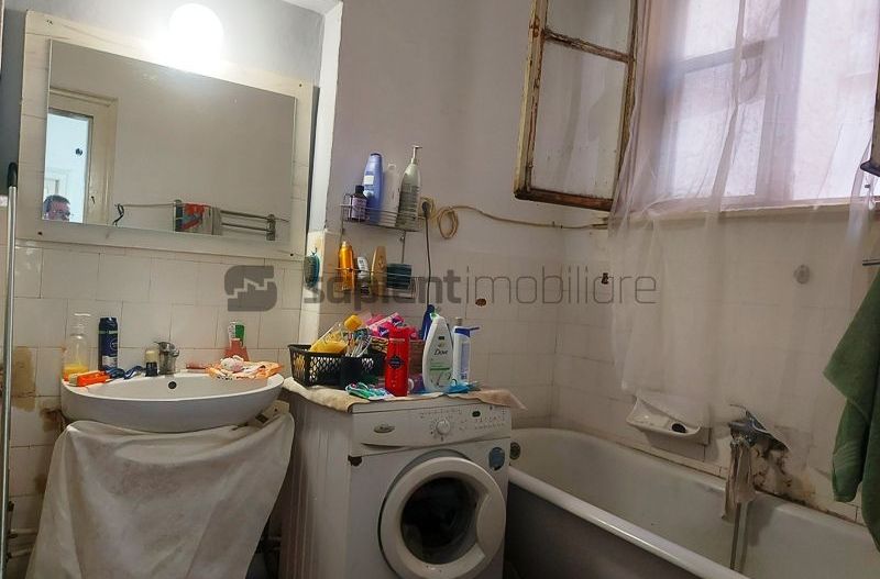 Apartament cu 3 camere la casa str.M.Eminescu - Poză 7