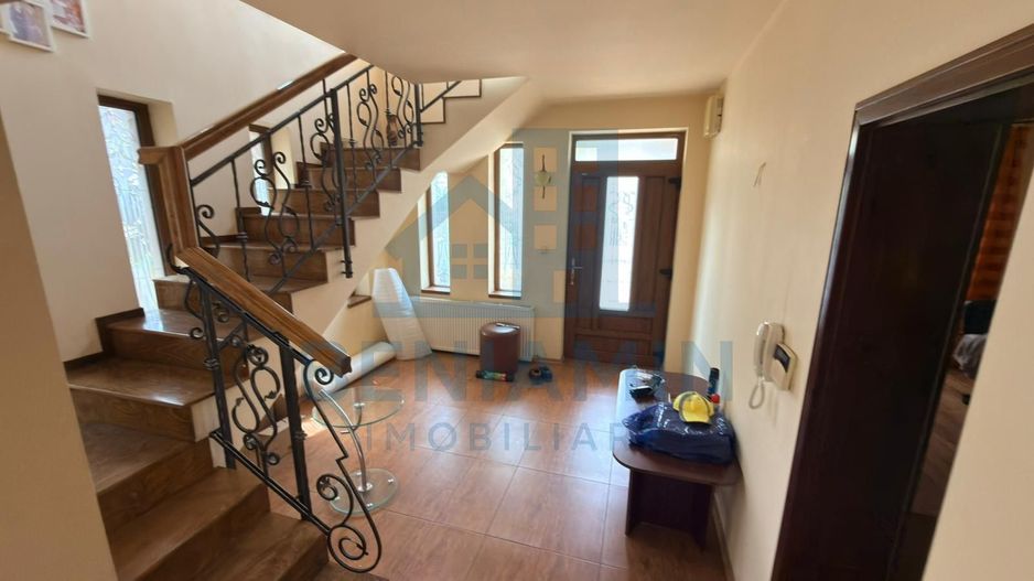 Vila eleganta in zona Ford– Confort si intimitate pe alee privata - Poză 19