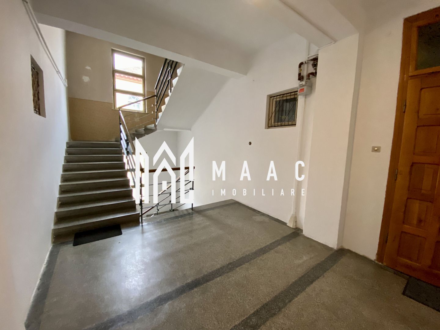 Apartament 3 camere | Etaj 2 | Balcon | Garaj | A. Saguna - Poză 10