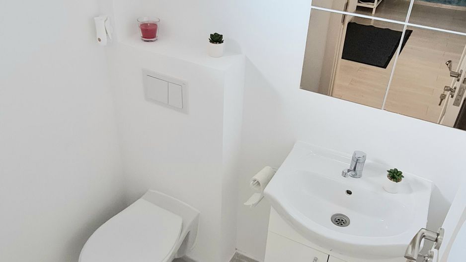 Casa 4 camere cu garaj mobilata si utilata cartier Izvor Tarlungeni - Poză 10