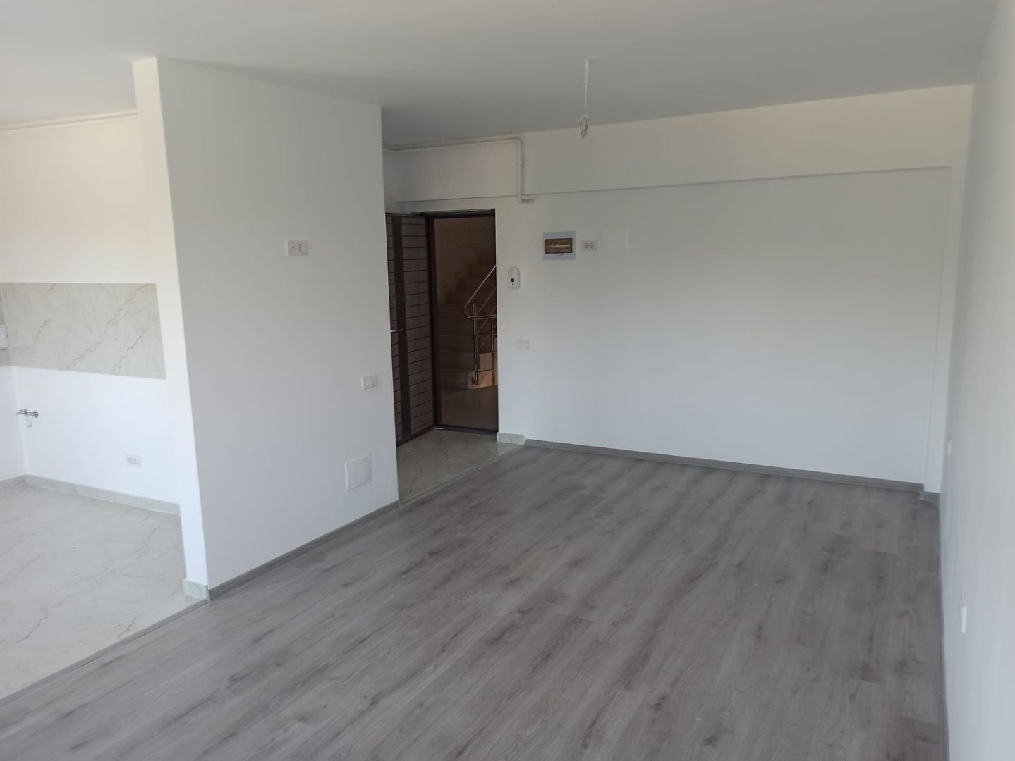 gars.dec34,5mp,str.Postalionului/1minSTB241(10min metrouApPatriei) - Poză 2