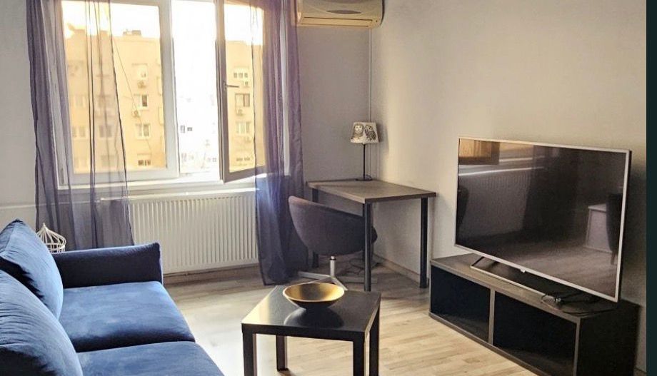 AP. 2 CAMERE DRISTOR, BLOC REABLITAT, BUCATARIE INCHISA, MODERN - Poză 2