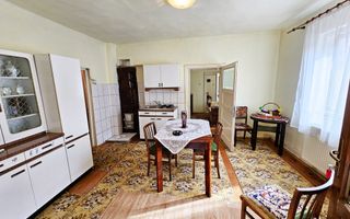 Casa cu 4 camere, 2024 mp teren, la asfalt, cu utilitati, Vintu de Jos - Poză 5