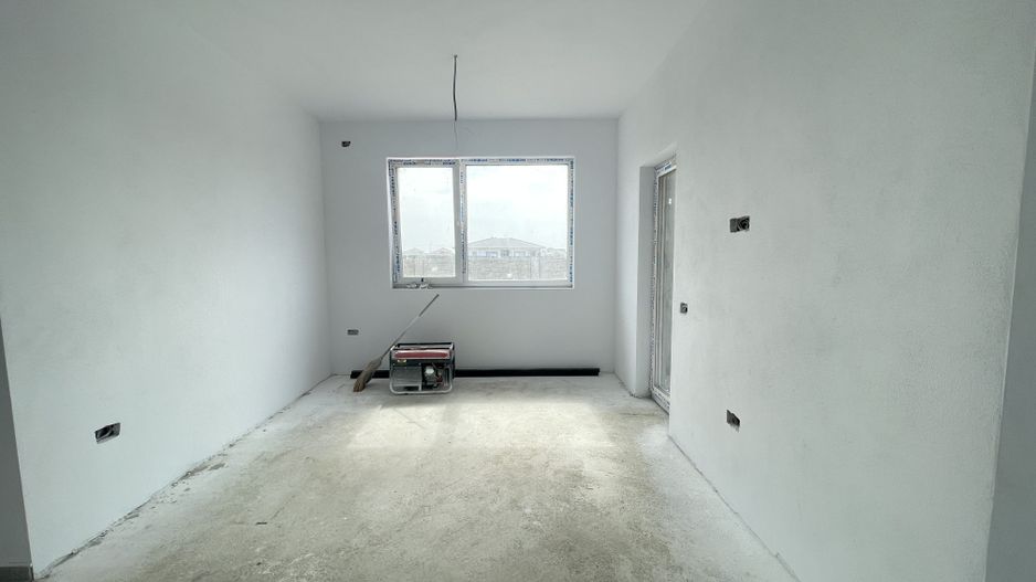 Duplex pe parter de vanzare in Bucovat - Poză 14