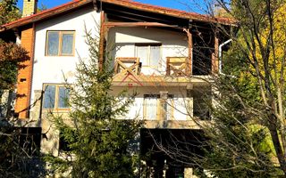 Vila S+P+E, priveliste deosebita, 6 camere, garaj, terasa, Cornu, PH - Poză 1